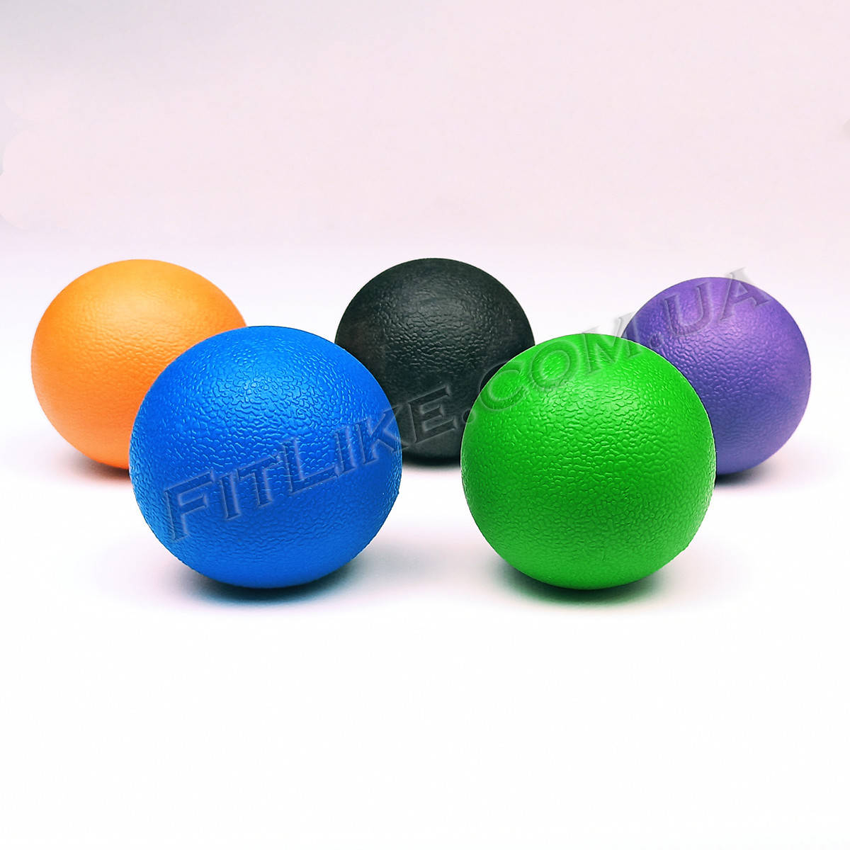 

Массажный мяч 6 см для миофасциального релиза Massage Ball Roller (каучуковый)