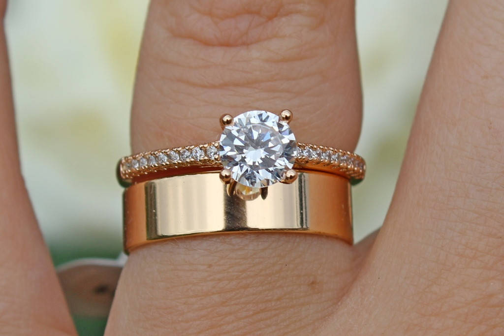 

Набор обручальных колец Xuping Jewelry 16,17,18,19,20 золотистый
