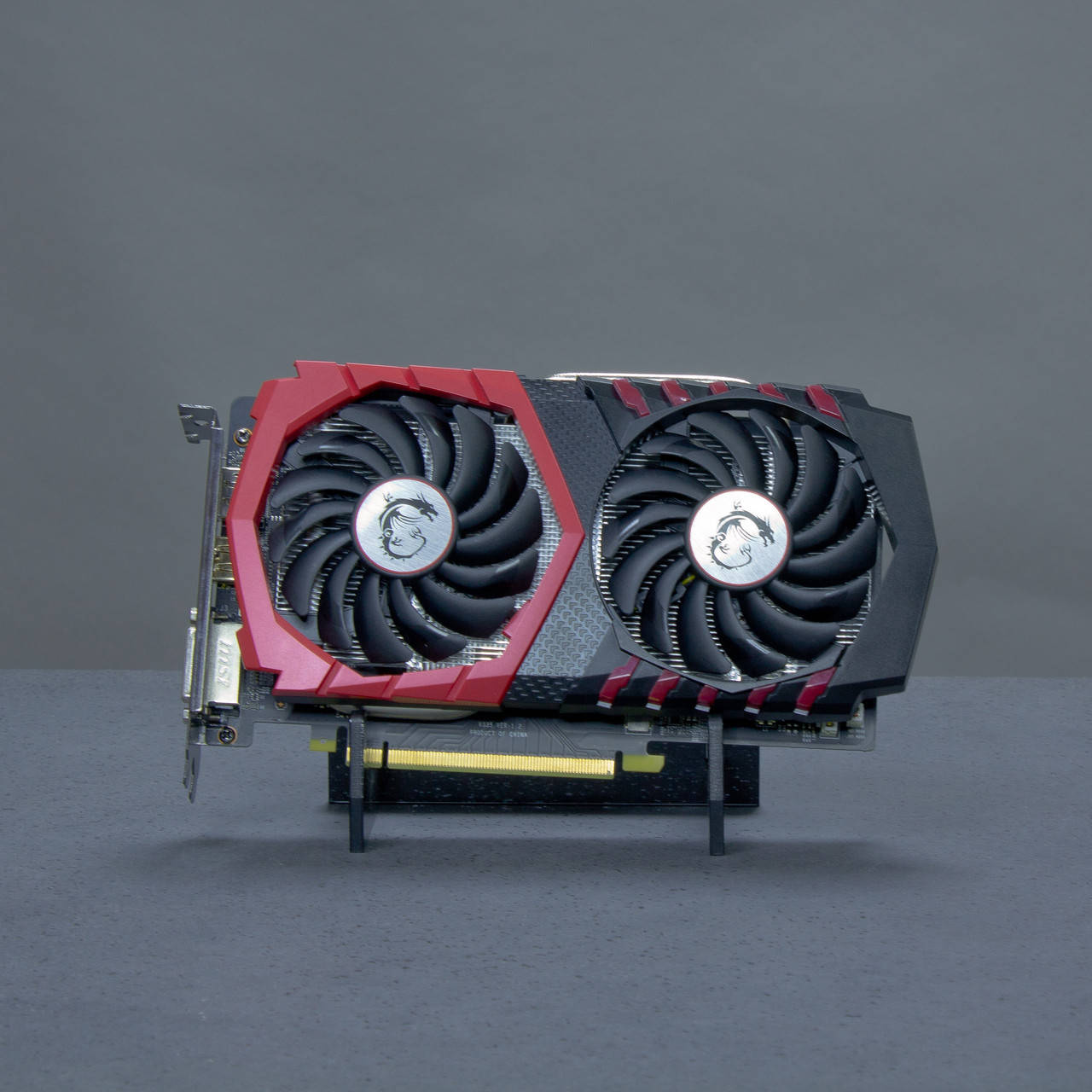 

Видеокарта GTX 1050 Ti 4GB MSI Gaming X (GTX-1050-TI-GAMINGX-4G) Б/У
