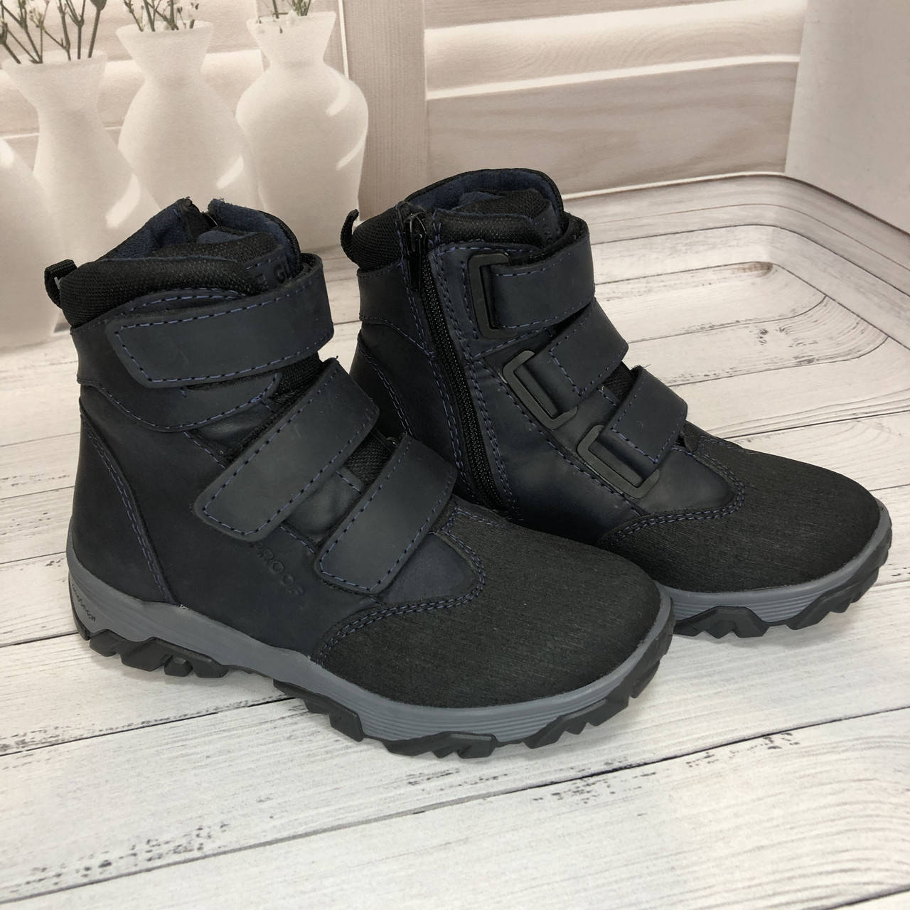 

Зимние кожаные ботинки для мальчика (синие), размеры 35-39, Golovin