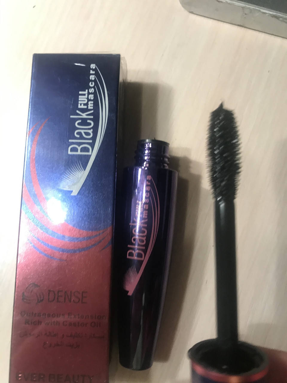 

Ever Beauty black full mascara-черная объемная тушь 12 мл, Черный