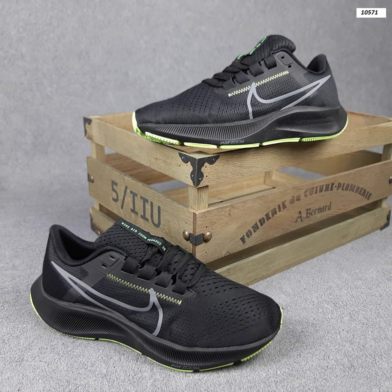

Кроссовки NIKE Zoom Pegasus мужские купить недорого интернет Украина Киев.