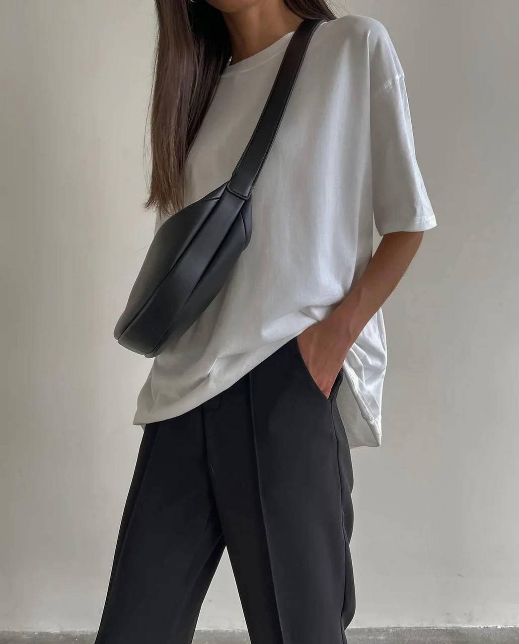 

Футболка женская базовая в стиле OVERSIZE