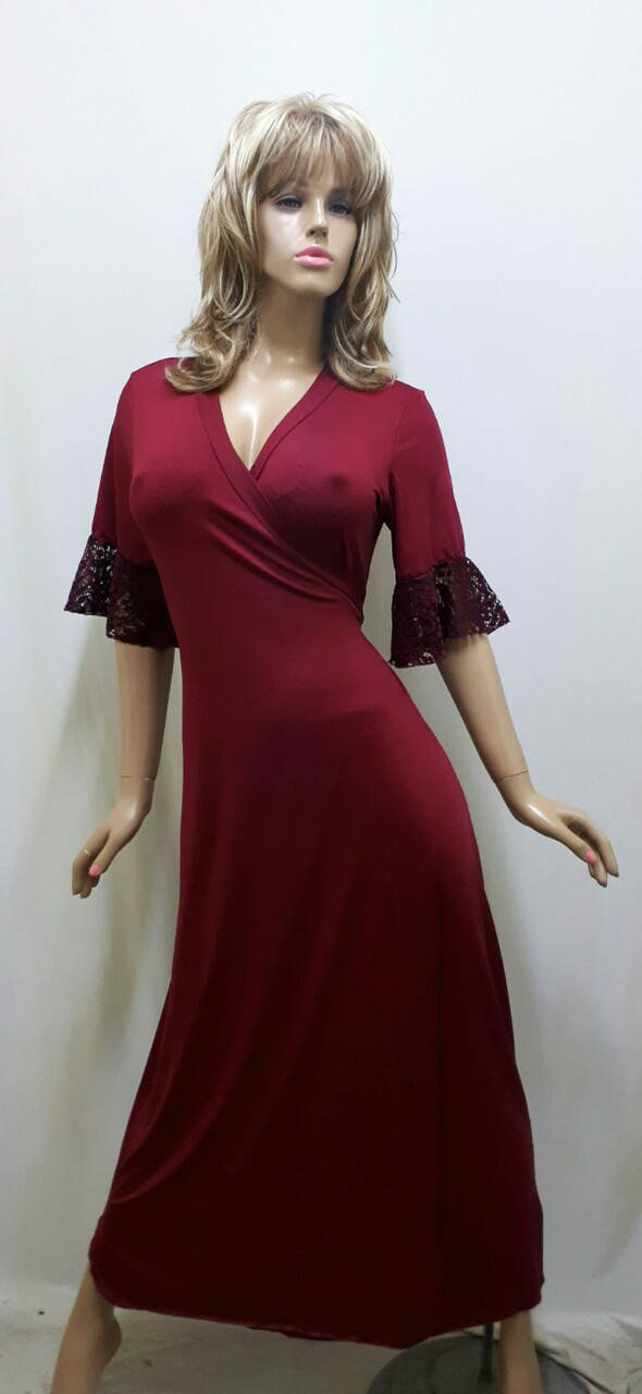 

Халат женский на запах длинный с гипюром 420