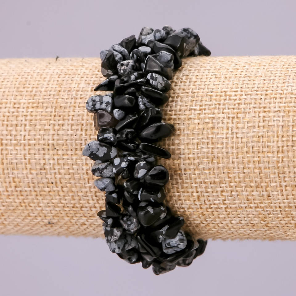 

Браслет Обсидиан крошка обхват 18см на резинке