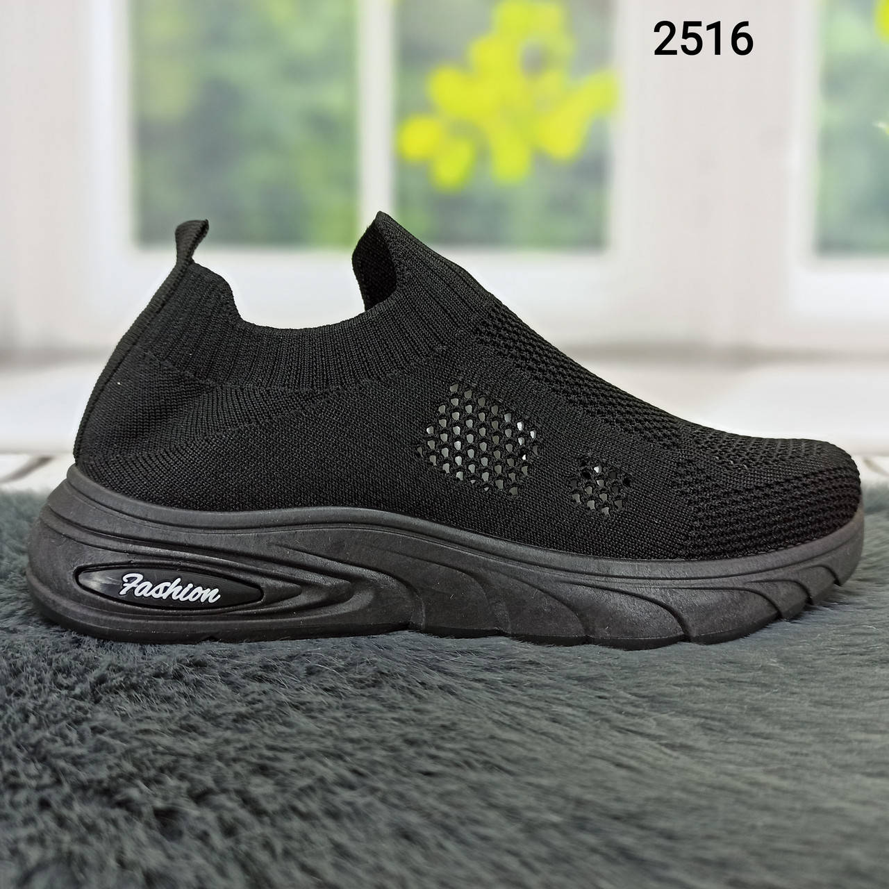 

Женские кроссовки текстильные сетка черные на черной подошве, Черный
