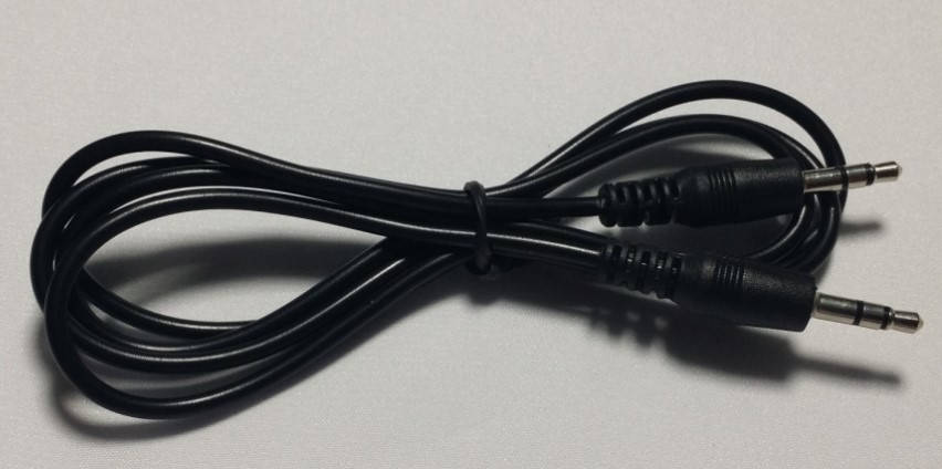 

AUX 3,5mm-3,5mm 1 метр