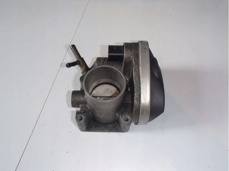 

Дроссельная заслонка Skoda Fabia / VW Polo / Seat Ibiza VAG 047133062D