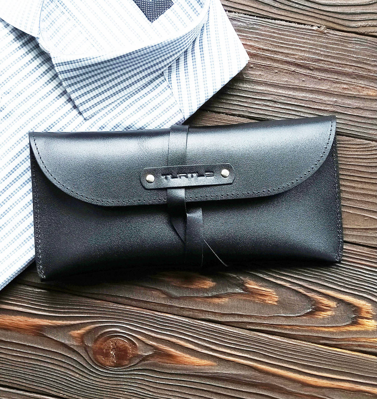 

Мужской кожаный клатч черный, черное мужское портмоне ручной роботы из натуральной кожи, на 1 отделение