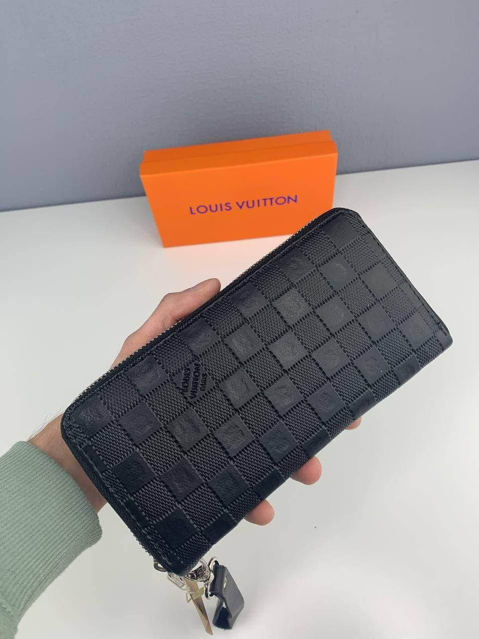 

Мужской клатч louis vuitton / портмоне мужское / чёрный кошелек луи витон, Черный