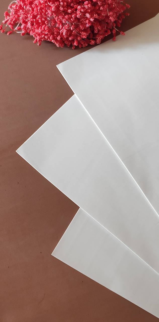 

Фоамирана EVA , толщина 1 мм , размер 50*50см , цвет белый