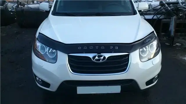 

Дефлектор капота (мухобойка) Hyundai Santa Fe 2006-2012 (хундай санта фе)