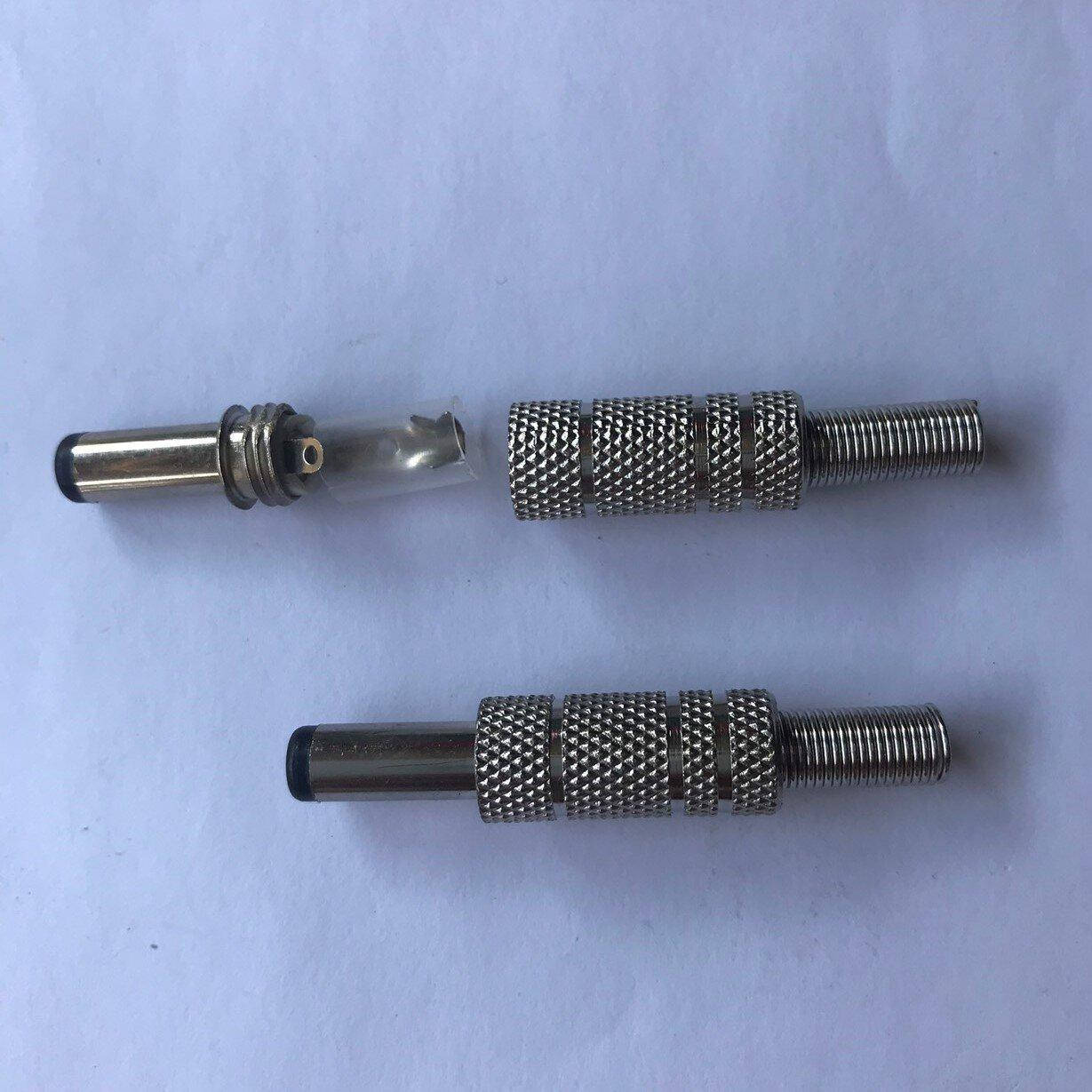 

Штекер питания 5,5х2,1х14мм метал.