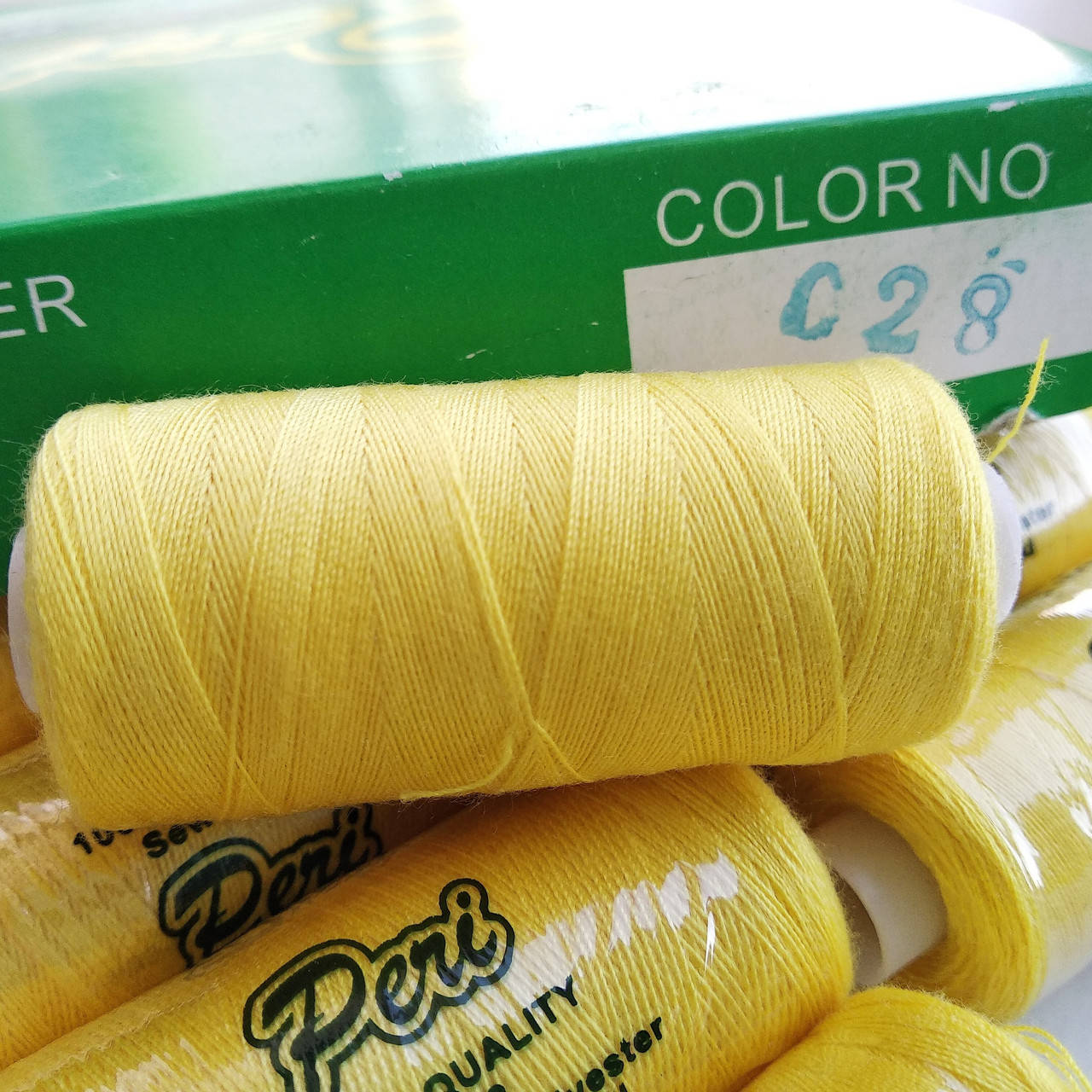 

Нитки Peri №40 котушка 400 ярд, жовта (028), Желтый