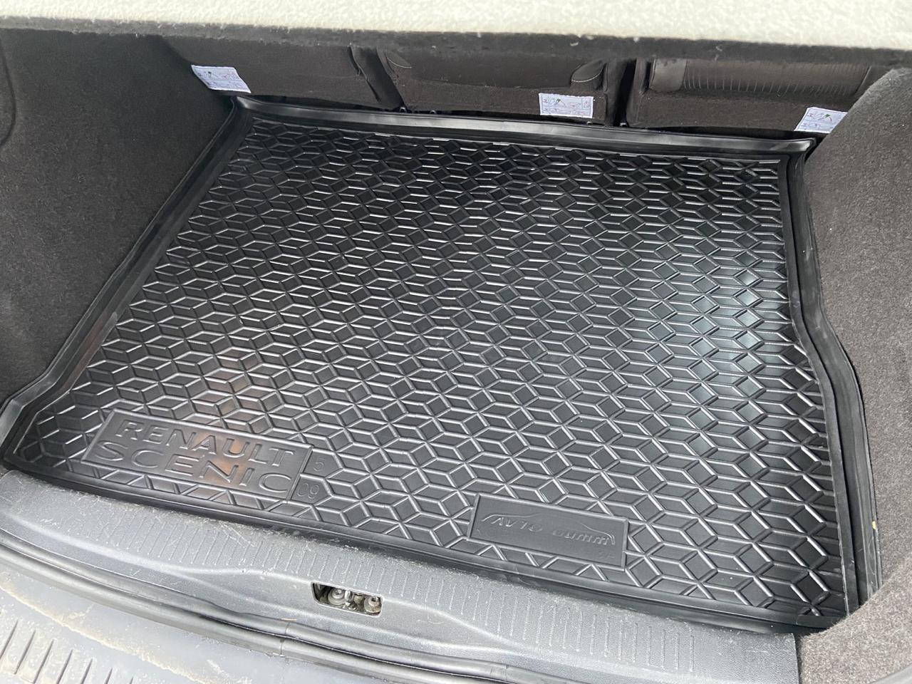 

Коврик в багажник для Renault Scenic 3 2009-2015 (5Мест) Короткая база (Avto-Gumm)