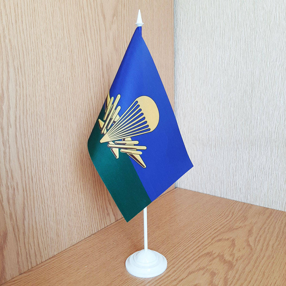 

Флаг ВДВ воздушно-десантных войск 23х13,5 см на подставке