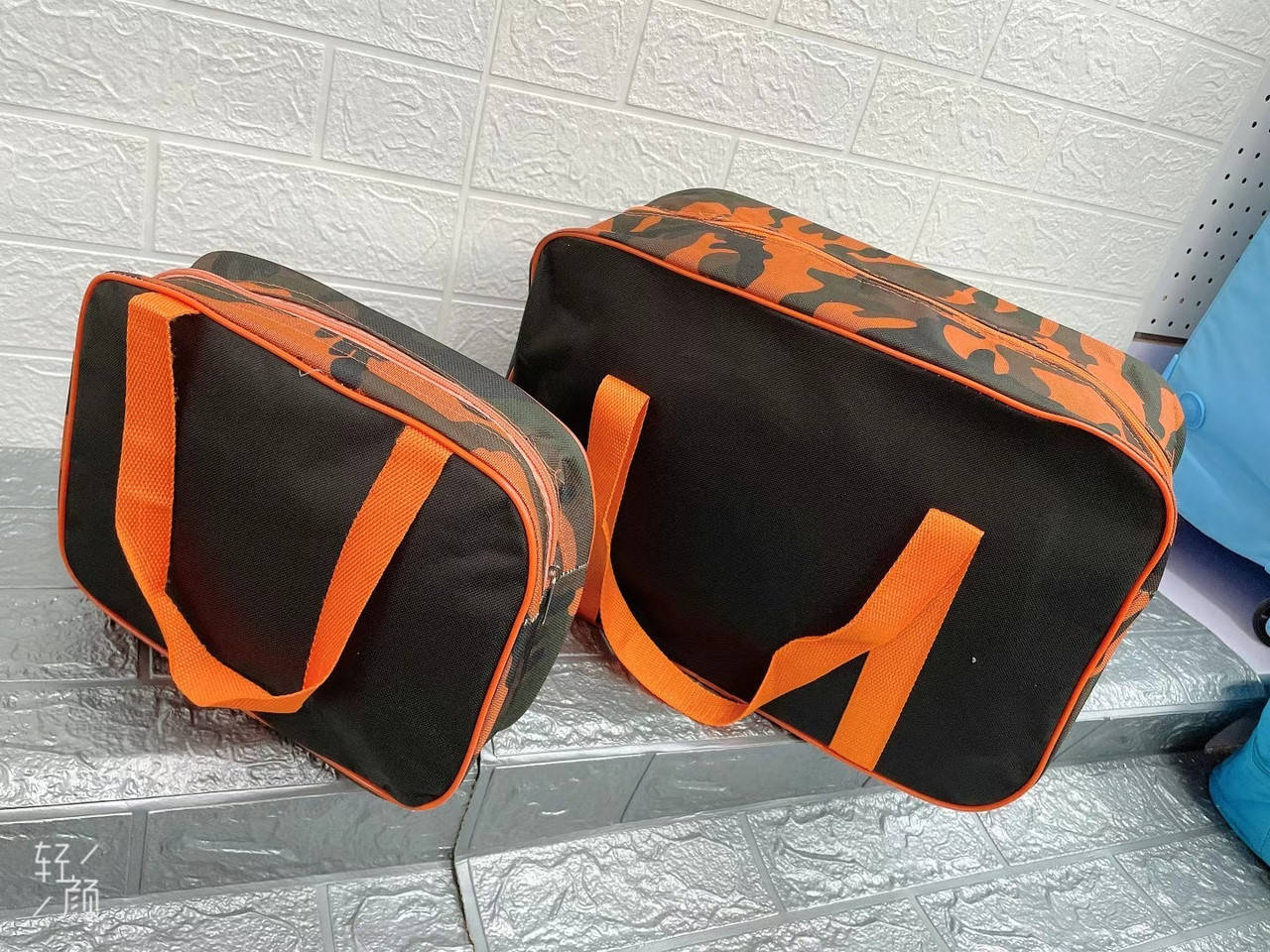 

Набор термосумок, 2 шт. Оранжевый Кладовка