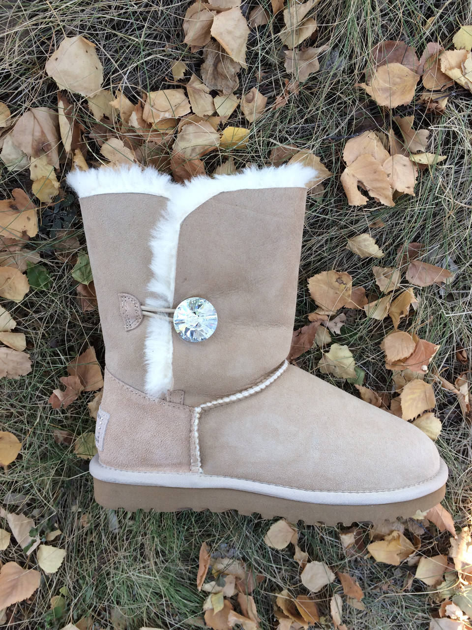 

Натуральные женские угги( UGG Bailey Button Bling) (36,37,38,39), Песочный