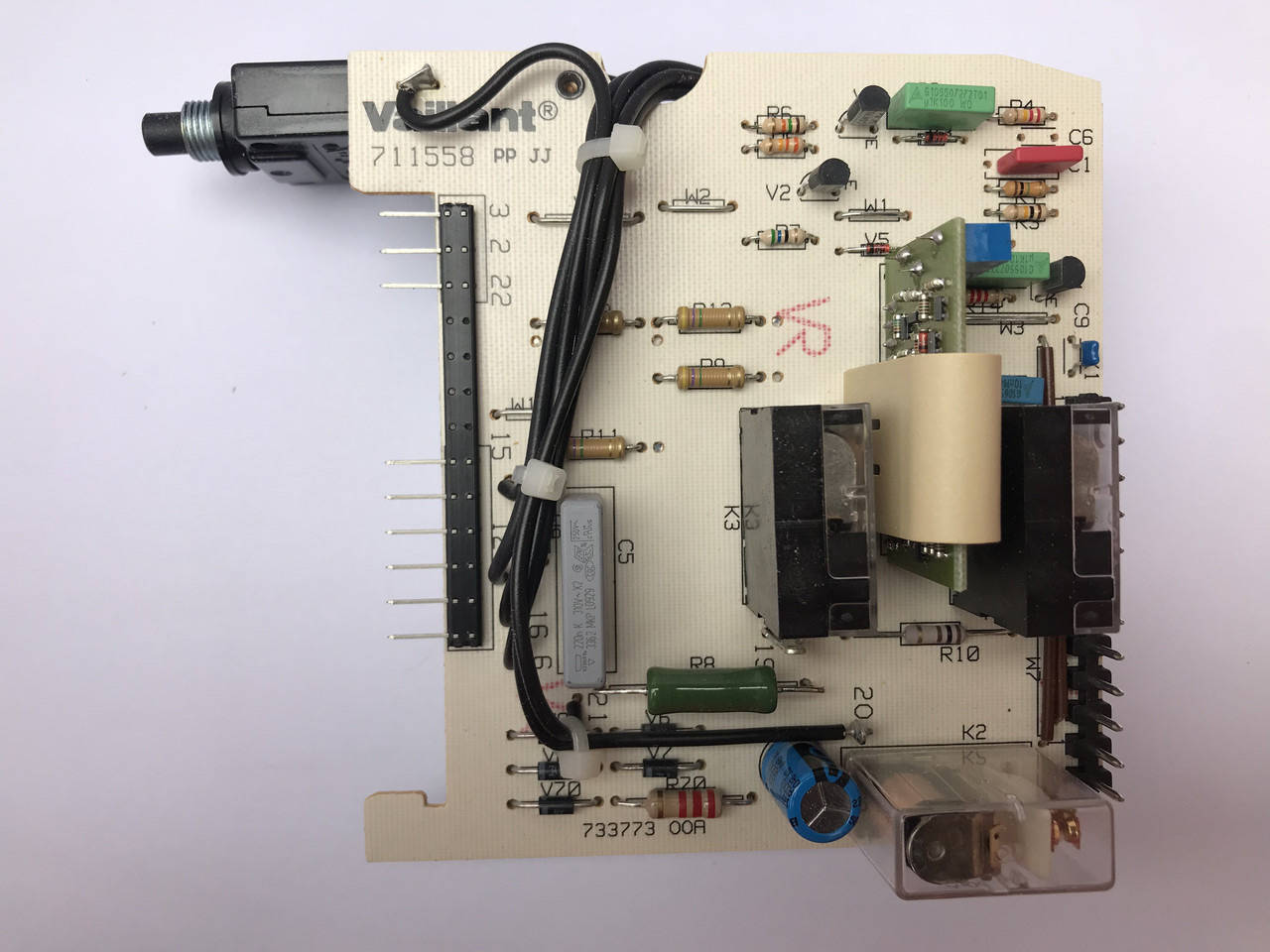 

Електронна плата на газовий котел Vaillant VC 110, VC-W 180-282.