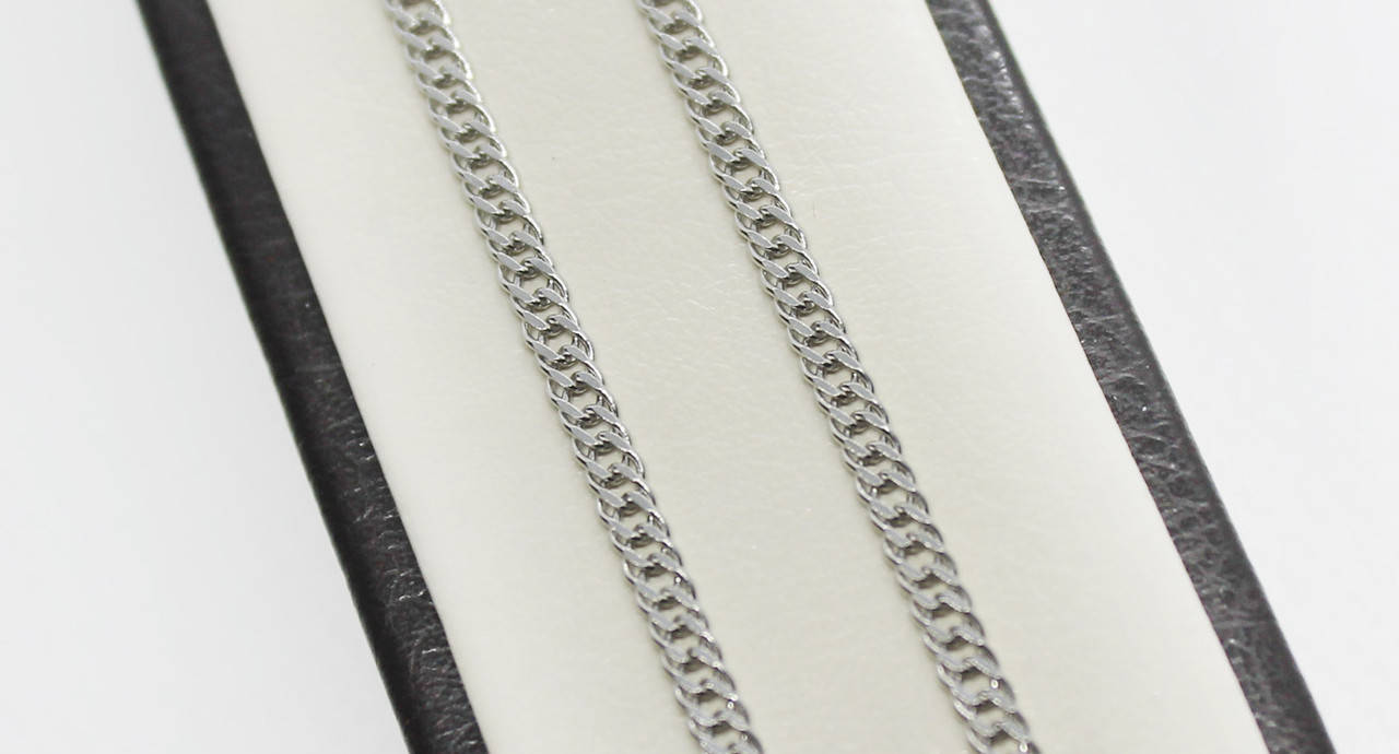 

Серебряная цепочка Ромбо  3,38 г