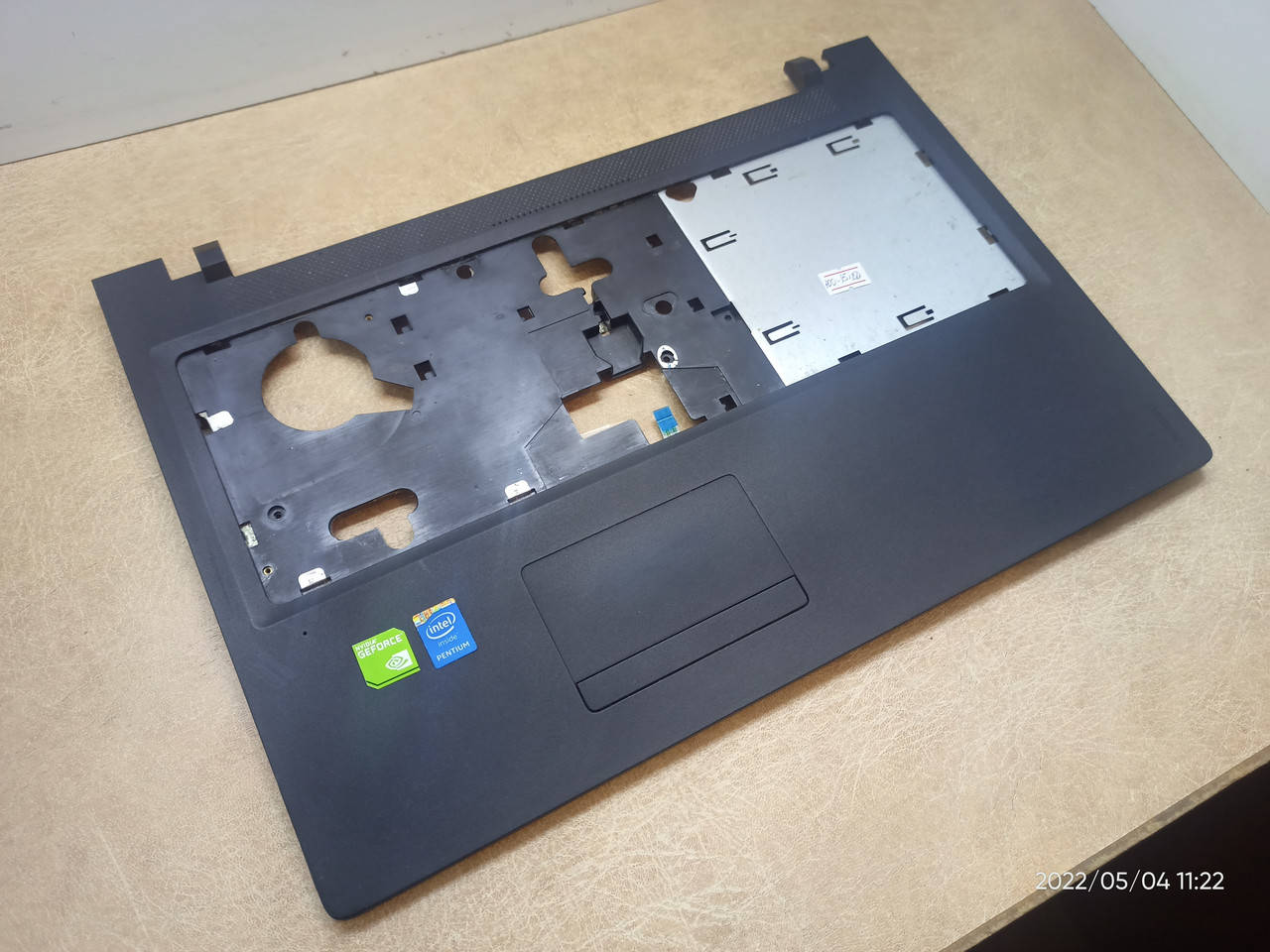

Б/У Топкейс на Lenovo100-15IBD