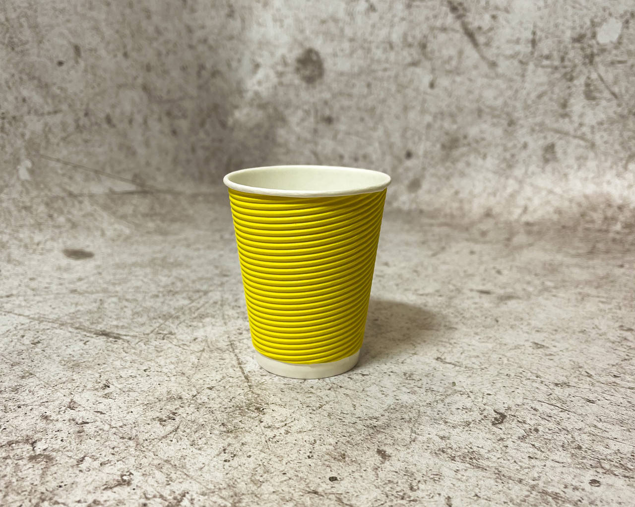 

Гофрированный стакан жёлтый 180мл (25шт/уп) d-69, Желтый