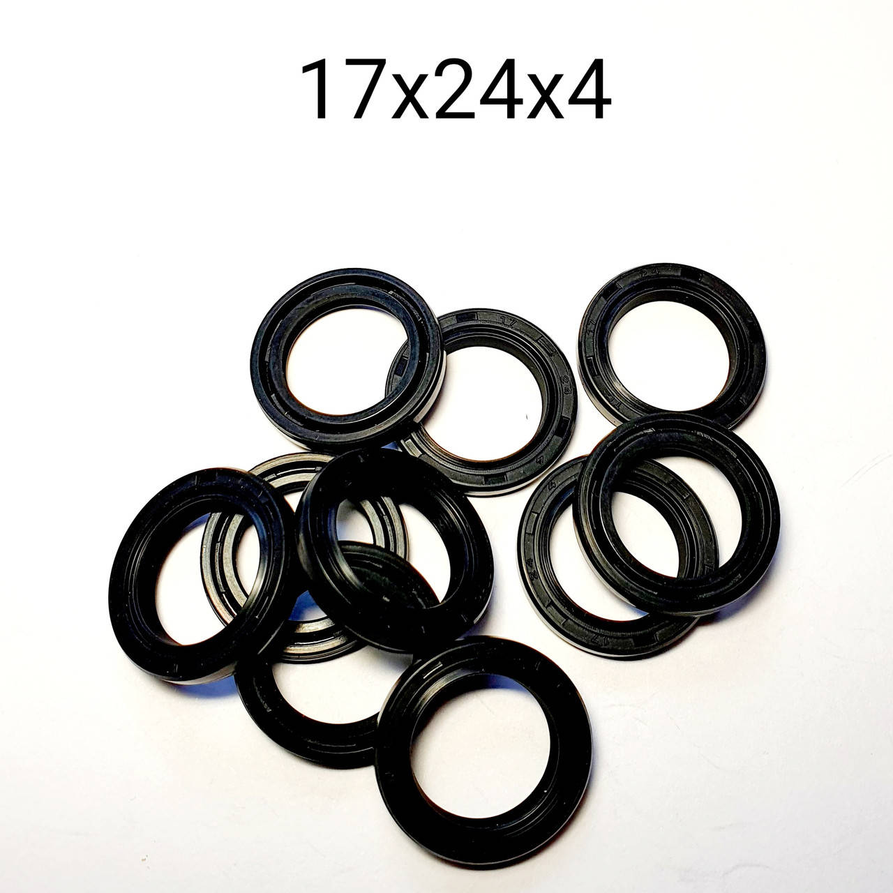 

Сальник манжета армированная 17х24х4-2,2