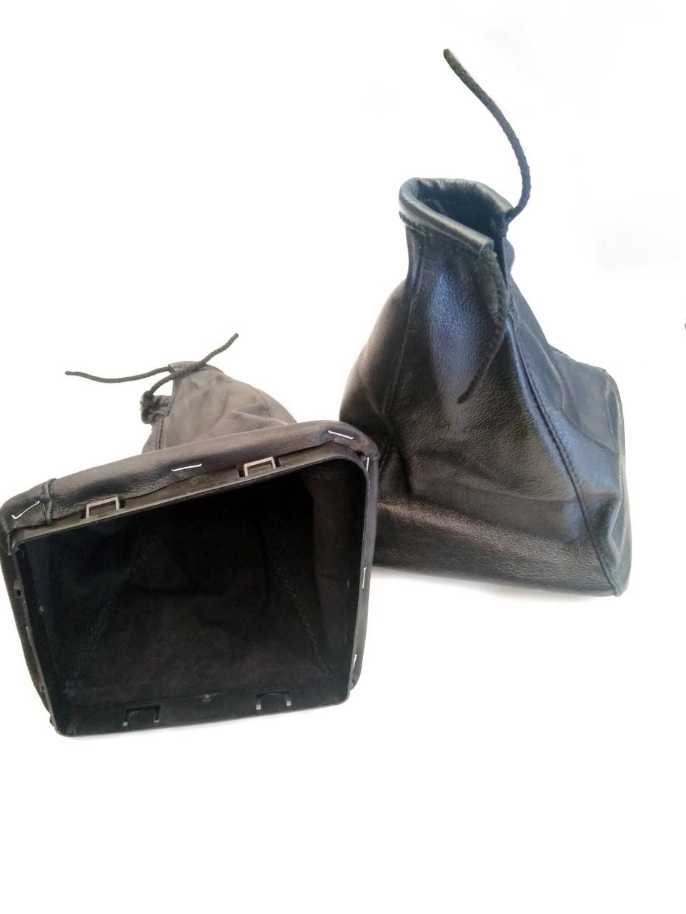 

Чехол ручки кпп с рамкой кожа LADA Priora ЛАДА Приора черный