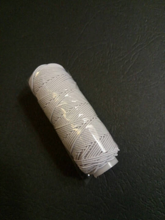 

Нитка резинка белая