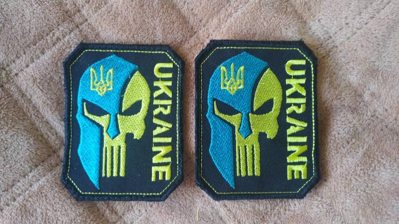 

Шеврон нашивка каратель-Україна, прапор синьо-жовтий На ліпучку