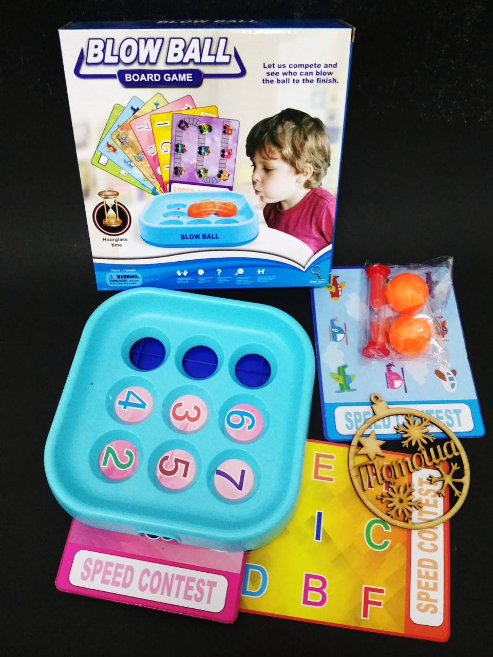 

Настольная развлекательная игра Дуй на мяч (Blow Ball Board Game)