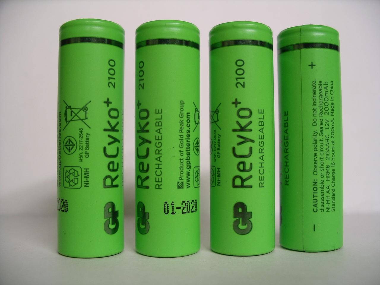 

Аккумуляторы GP ReCyko+, R06, АА, 2000mAh цена за 4 штуки в кейсе