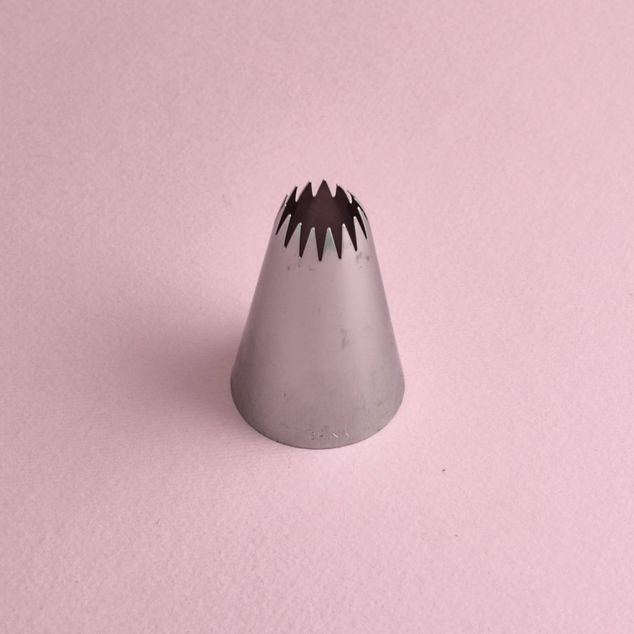 

Кондитерская насадка Wilton №6B французская звезда средняя