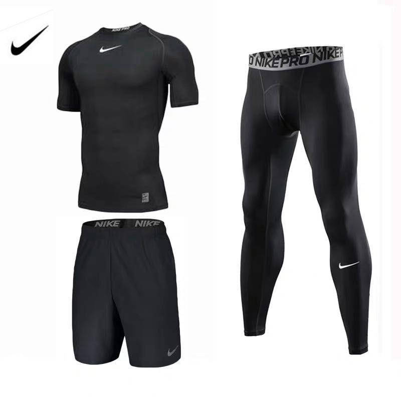 

Комплект Nike 3 в 1 футболка, рашгард, , шорты, леггинсы.