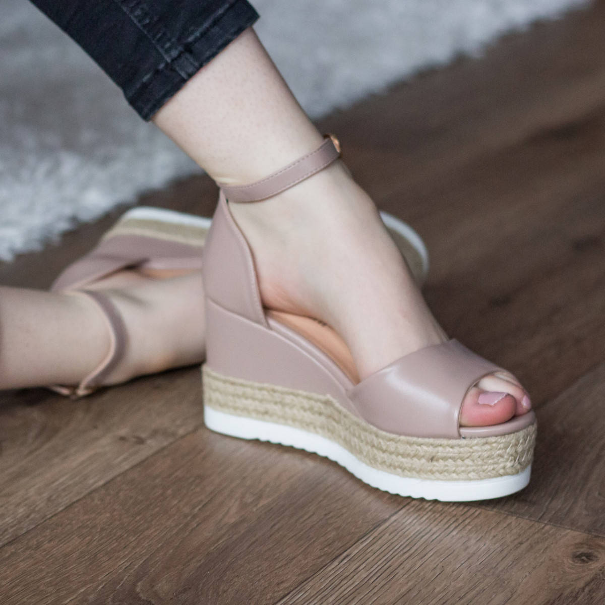 

Женские босоножки Fashion Bacabs 2788 36 размер 23,5 см Бежевый