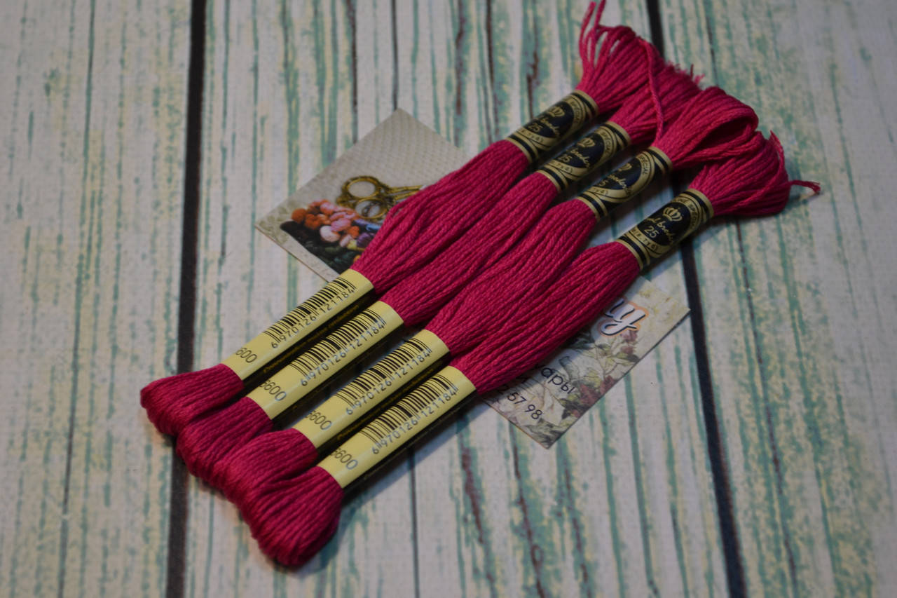 

Мулине Royal Broderie, цвет №600