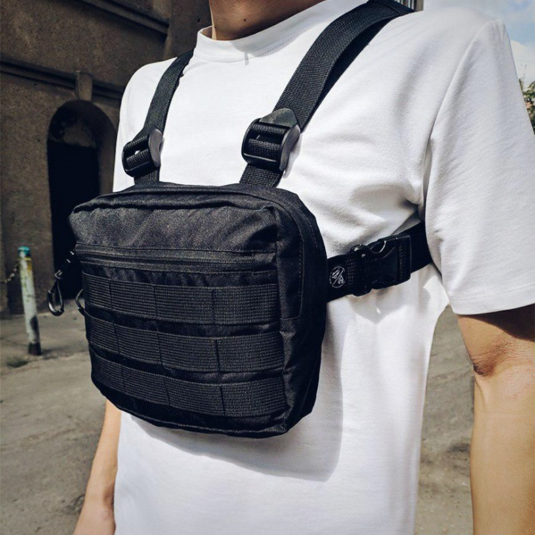 

Сумка нагрудная поясная барсетка Chest черная, Черный