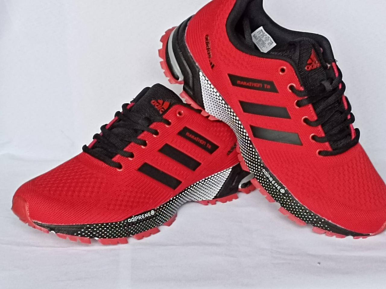 

Кроссовки мужские Adidas Marathon красные с черным текстиль, Красный
