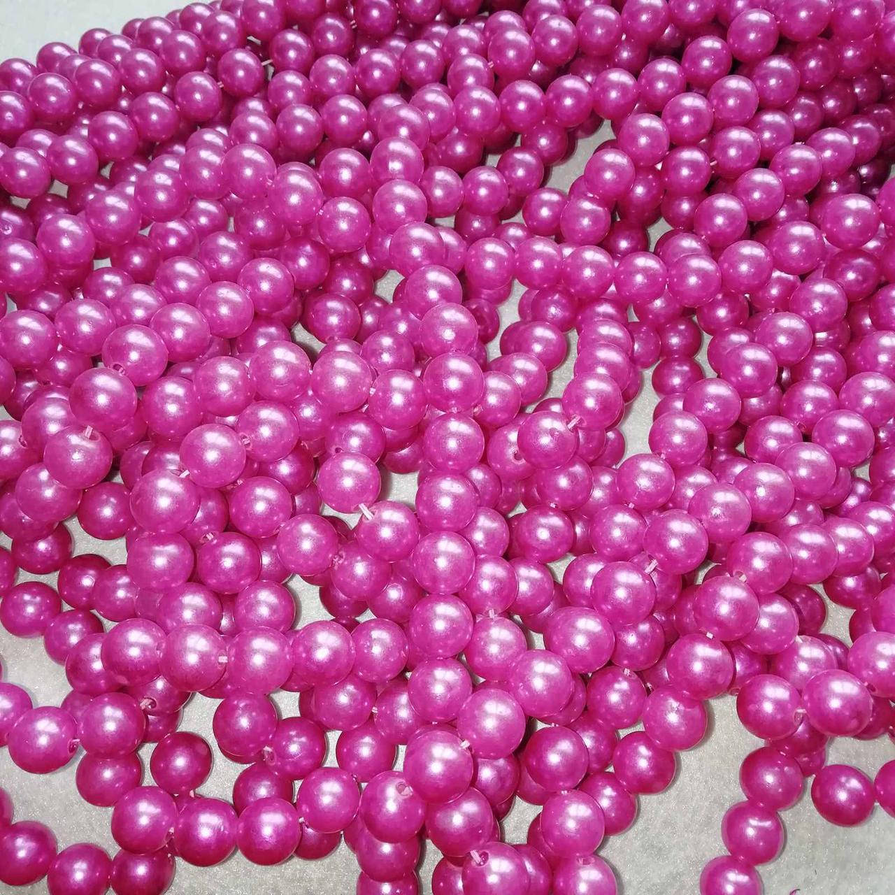 

Бусины пластиковые Диаметр 11 мм На нитке 83 бусины Цвет малиновый