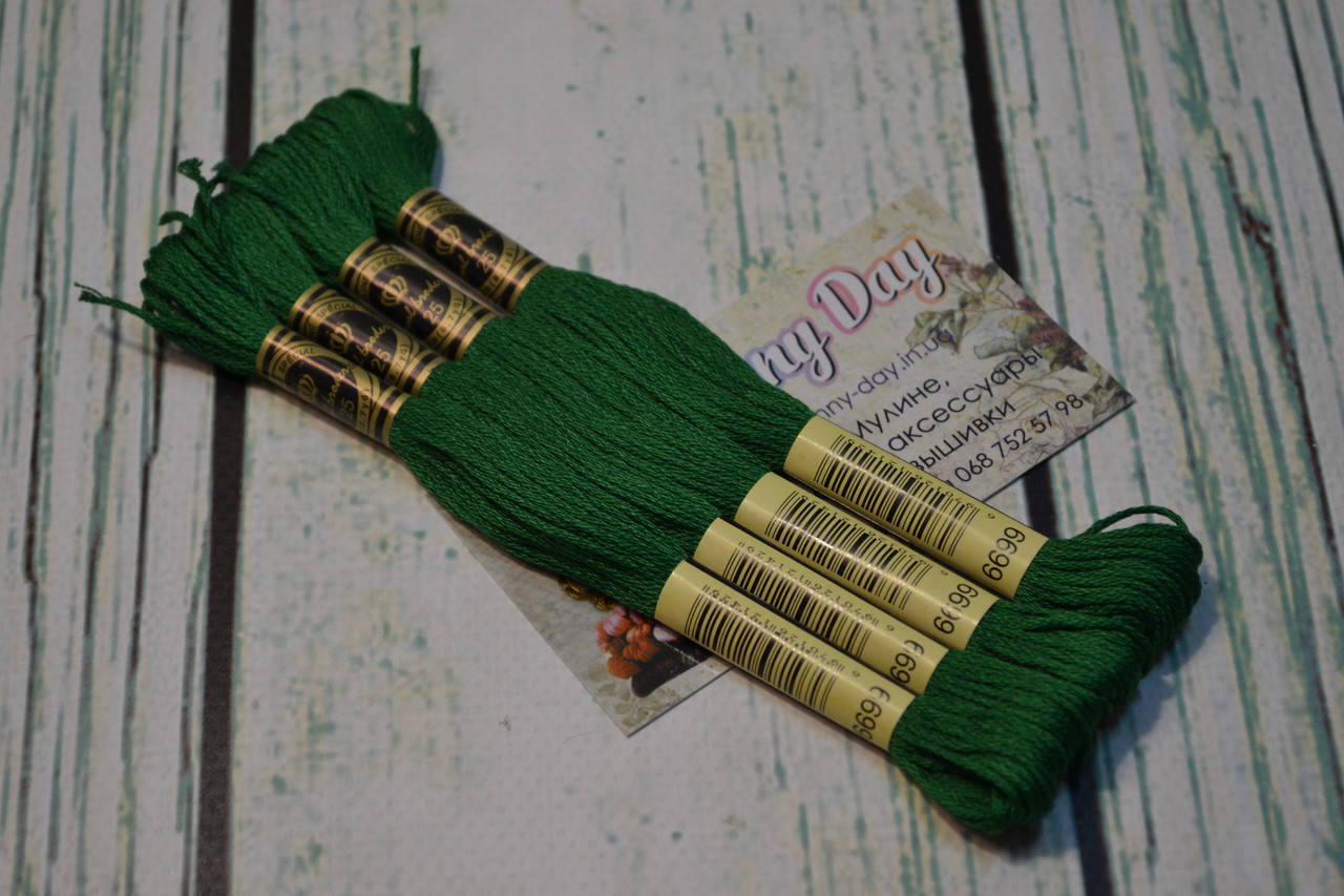 

Мулине Royal Broderie, цвет №699