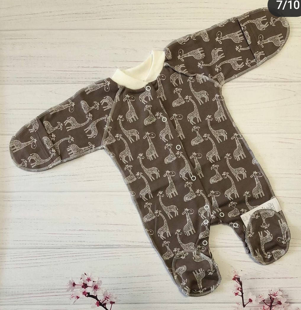 

Спальник в тканині інтерлок, ручки закриті, 56 розмір