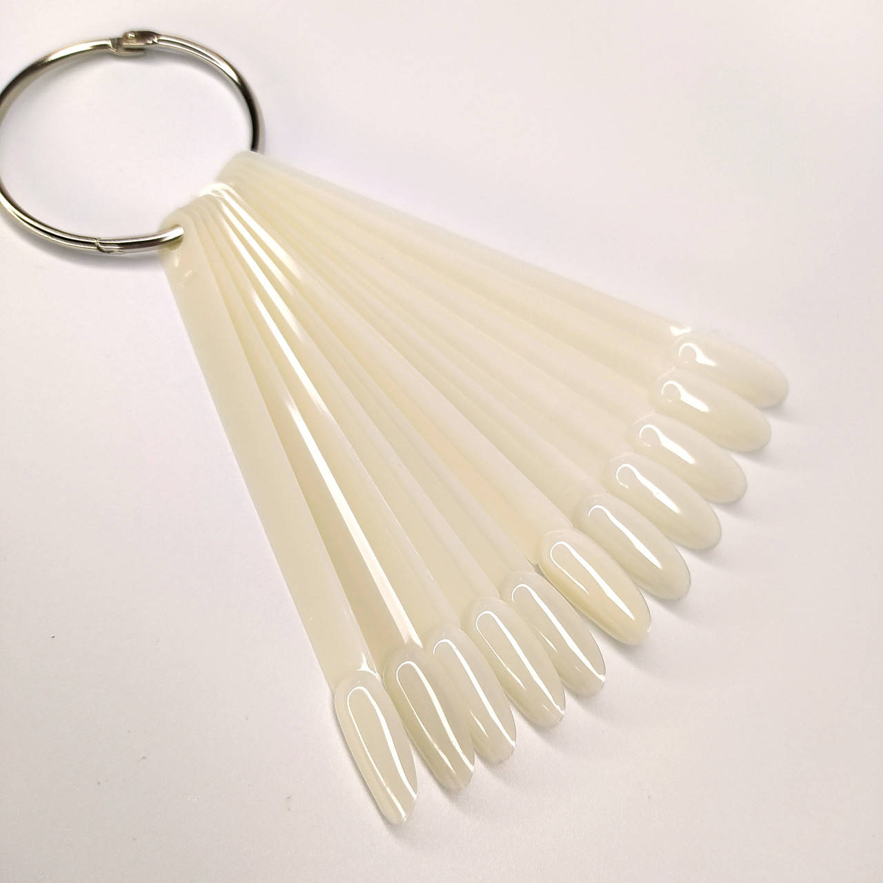 

Палитра миндальный веер на кольце (молочный), Бежевый