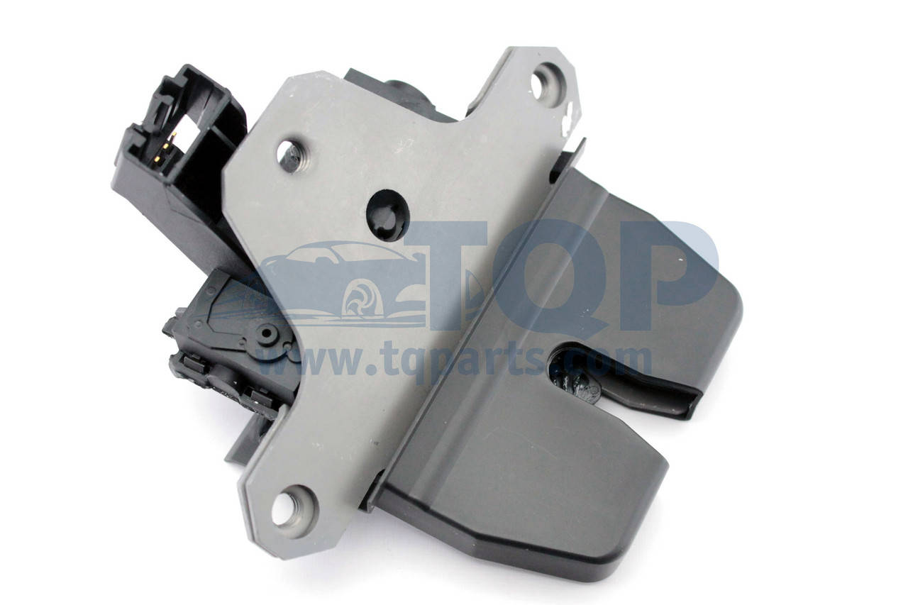 

Замок крышки багажника Ford 1743700