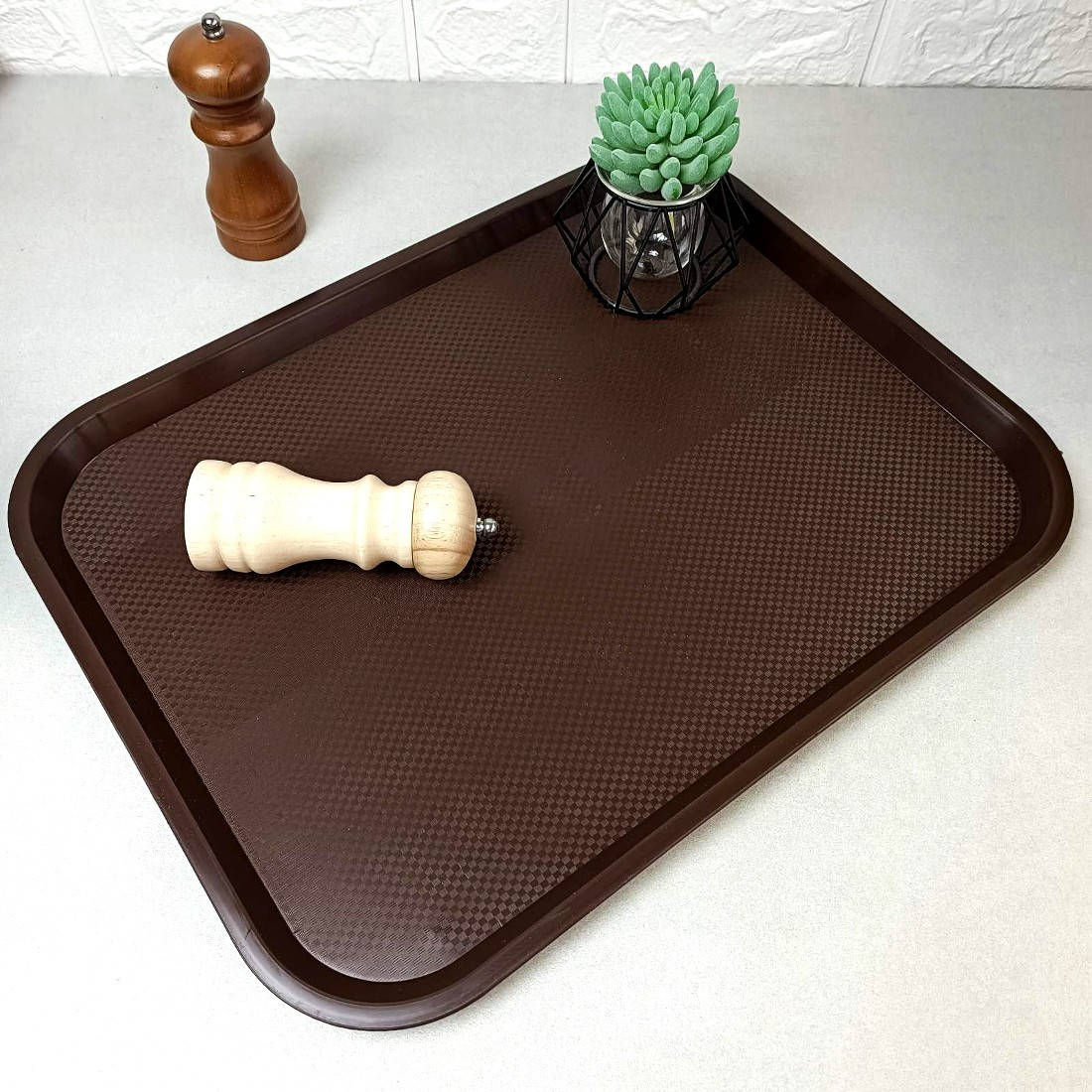 

Большой пластиковый раздаточный поднос 44.5*34.5 см, Коричневый