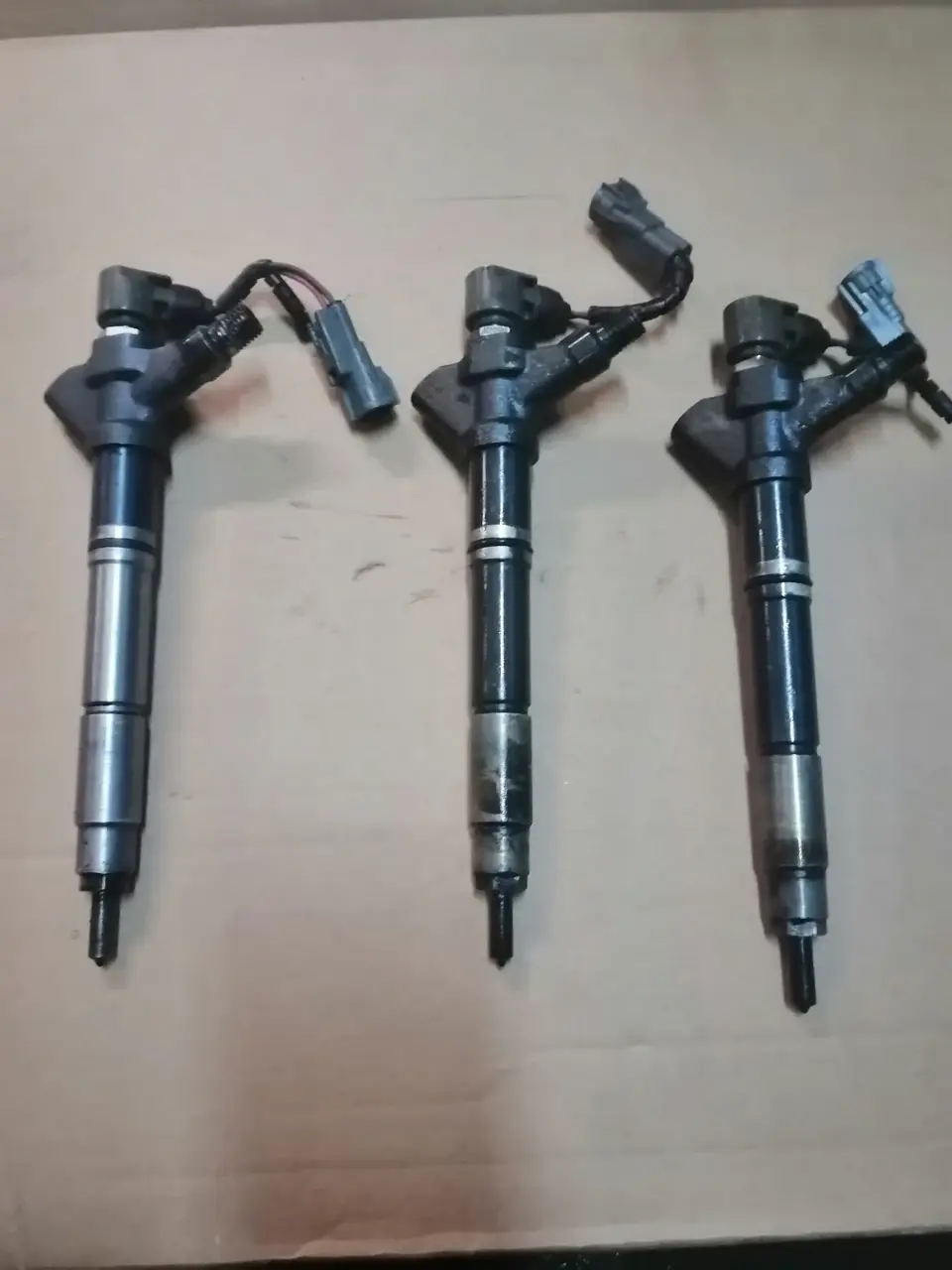 

Форсунка Denso 23670-26011 Toyot lexus 2.2 D-Cat под заказ 2-4 дн