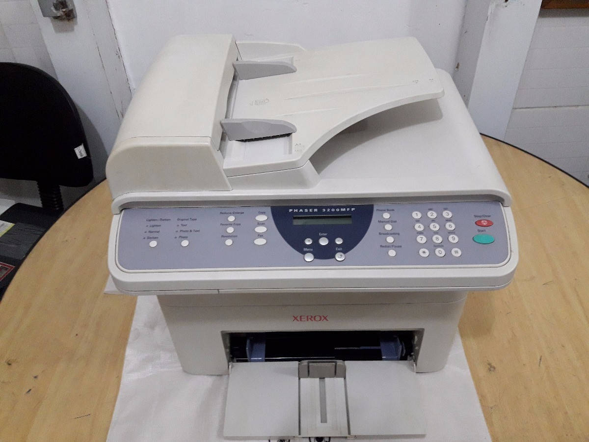 

Монохромный лазерный МФУ Xerox Phaser 3200MFP, рабочий, с картриджем