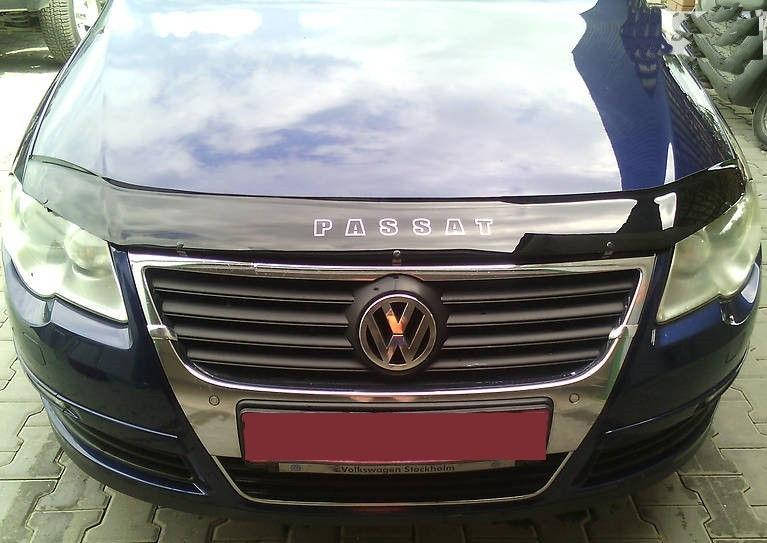 

Volkswagen Passat B6 2006-2012 гг. Дефлектор капота VIP