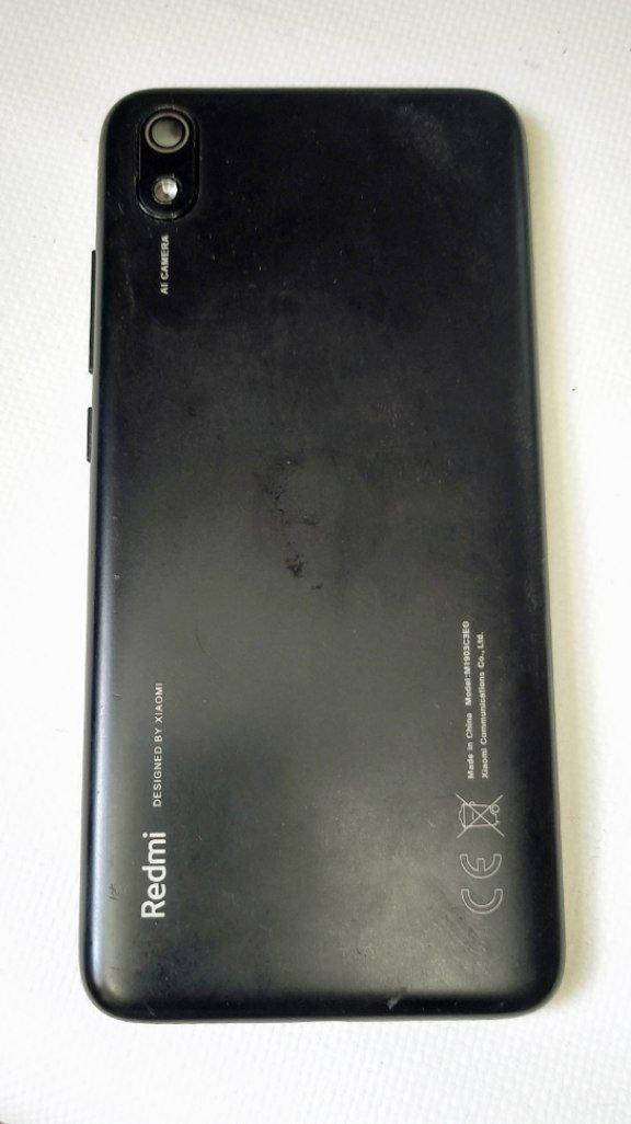 

Крышка Xiaomi Redmi 7A черная оригинал б.у, Серый