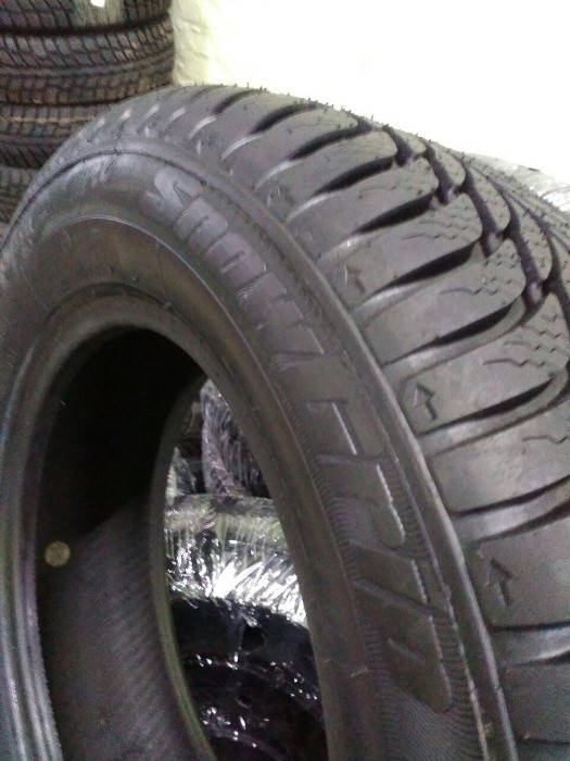 

Зимние Шины Б/у R15 195/65 TECHNIC SNOW GRIP 2 91 T