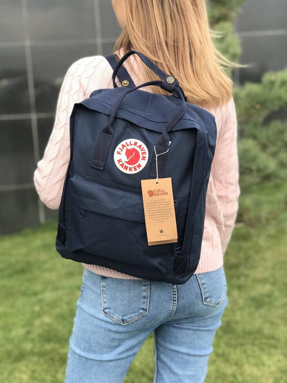 

Городской рюкзак Fjallraven Kanken темно-синий 16 литров